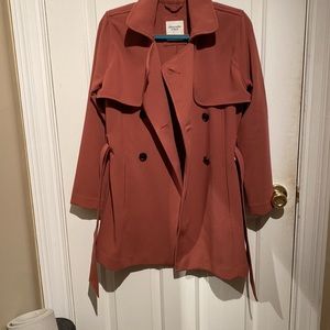 Abercrombie & Fitch Trenchcoat in Terracotta